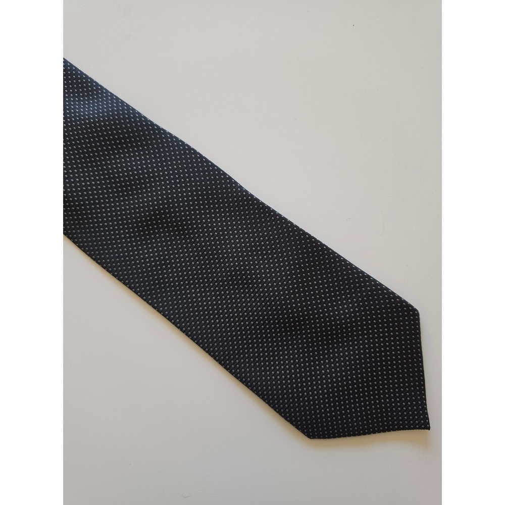 LOUIS VUITTON 100% Silk Italy‎ Preppy Old Money Minimalist Tiny Dot Black Tie